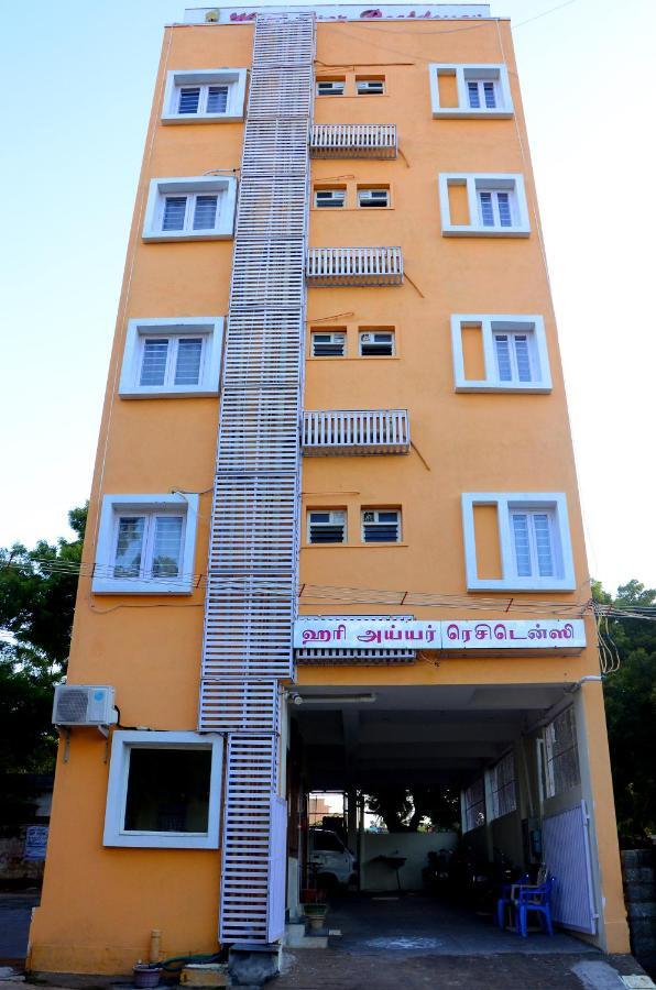 ホテルHari Iyer Residency Tiruchchendūr エクステリア 写真