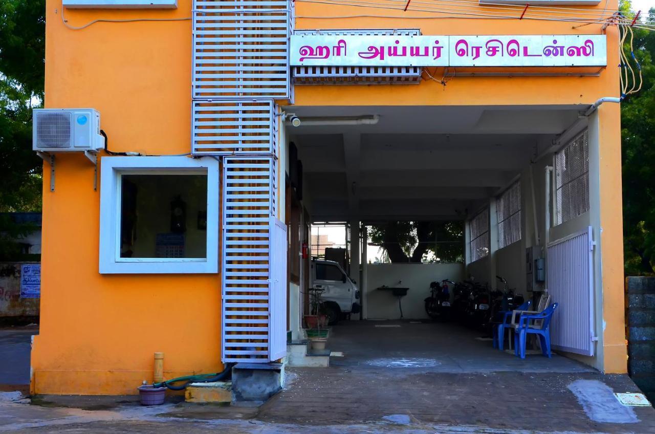 ホテルHari Iyer Residency Tiruchchendūr エクステリア 写真